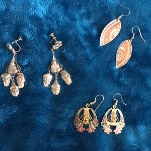 Vintage Asian inspired earrings.